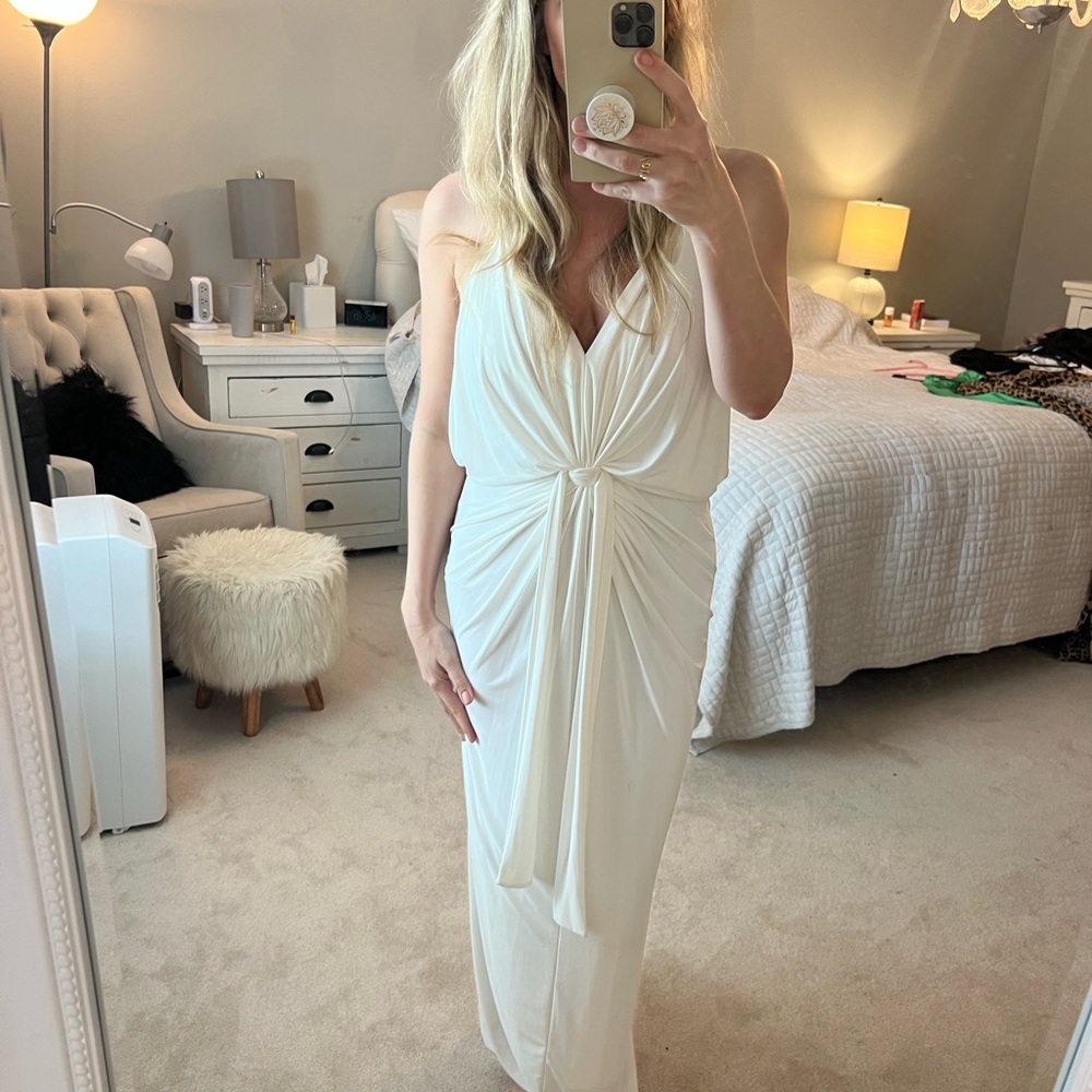 T-Bags Los Angeles Knotted White Dress